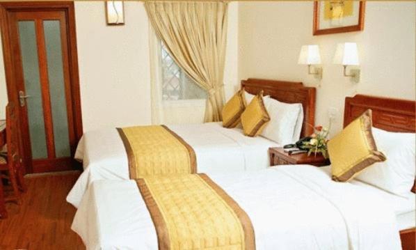 Prince Hanoi Hotel Buitenkant foto