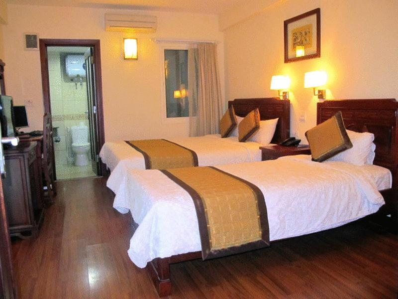Prince Hanoi Hotel Buitenkant foto