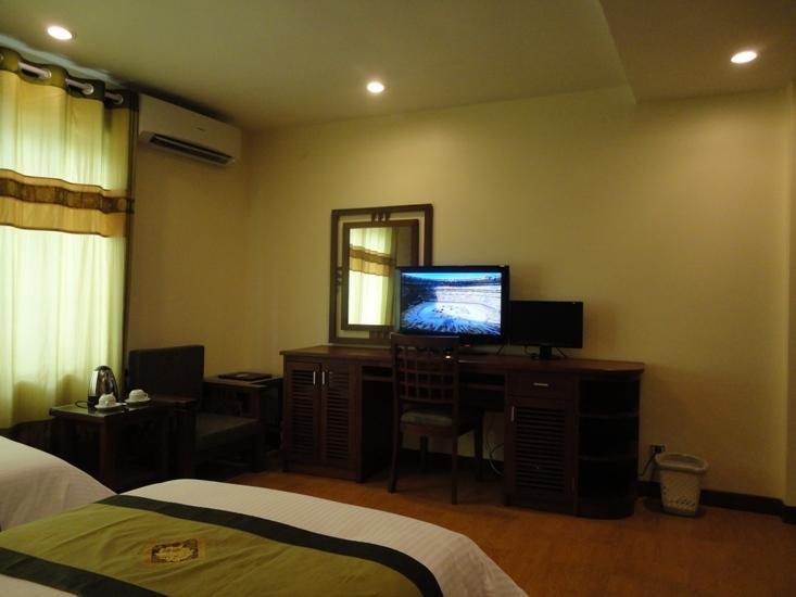 Prince Hanoi Hotel Buitenkant foto